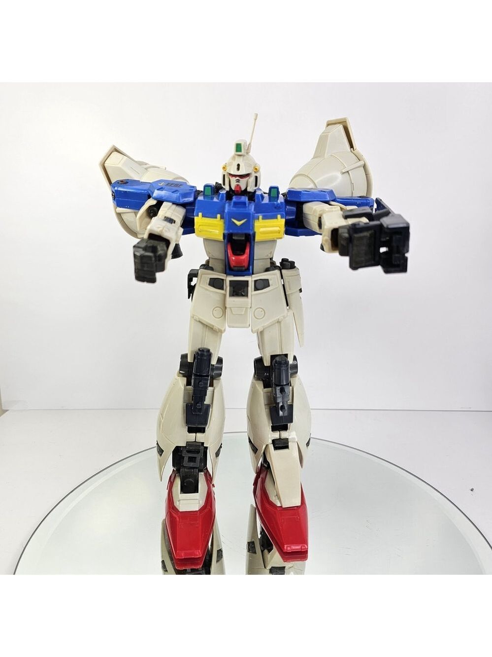 Bandai Gundam 10" Robot Action Figure EFSF Space Force Vintage Incomplete Read
